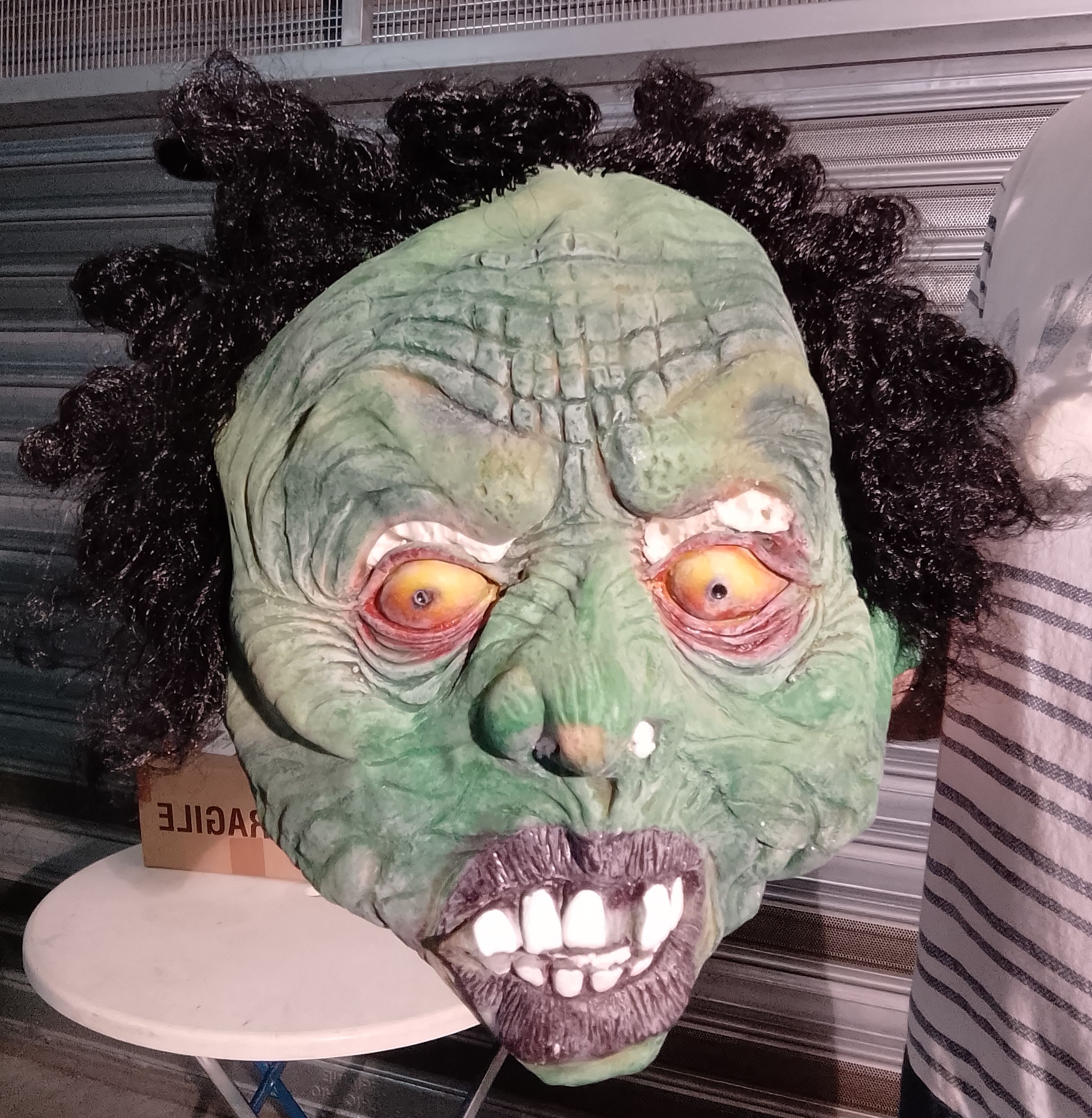 Maschera 16