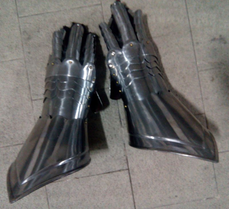 Guanti cn Btt in oro