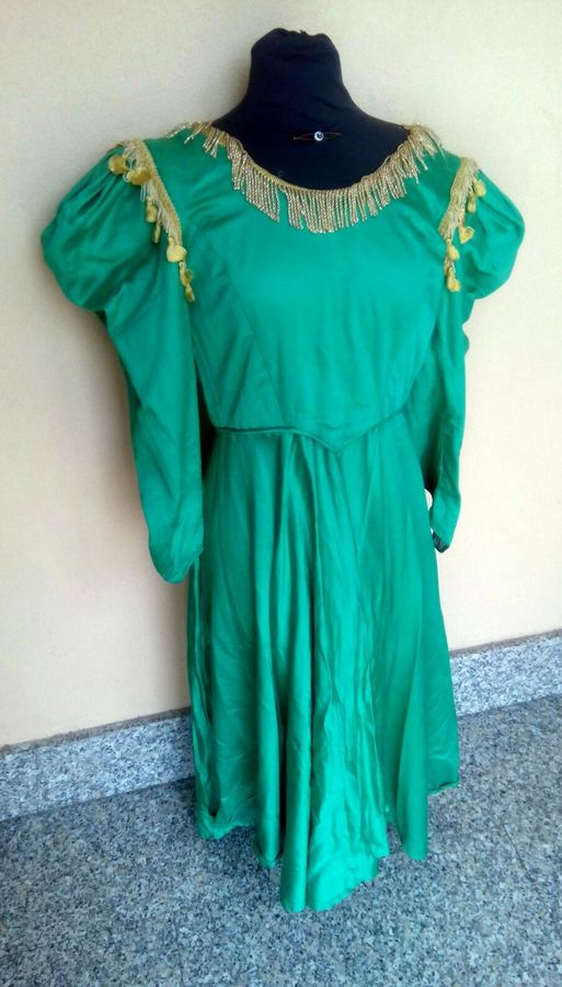 Donna Popolana Verde